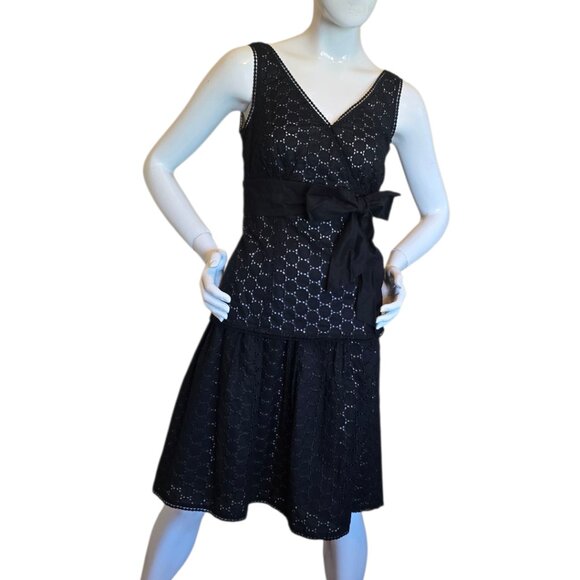 ANN TAYLOR 2 Piece Set Eyelet Skirt & Sleeveless Top sz 6 - Picture 2 of 13